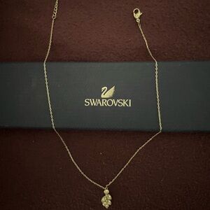 Swarovski sparkling necklace